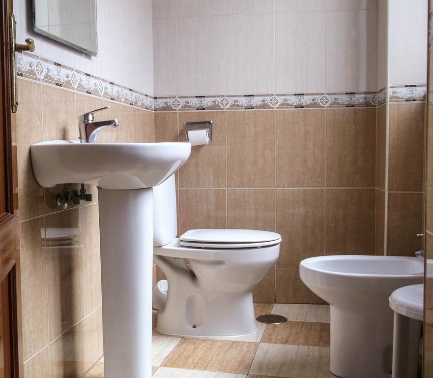 Pension Ciudad Navarro Ramos Гранада Номер фото