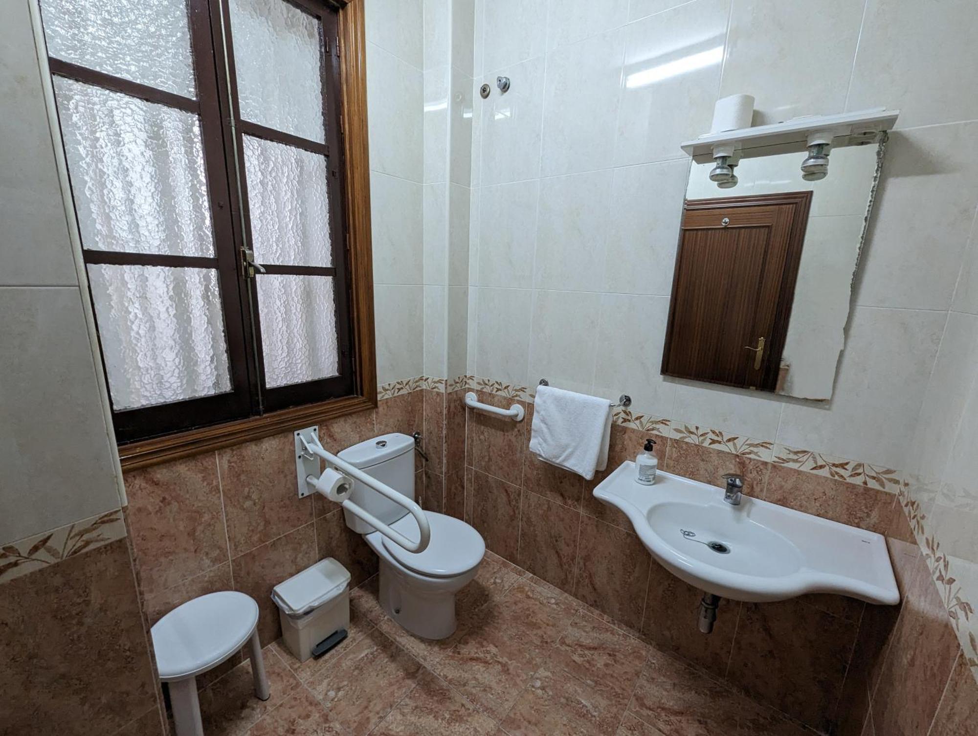 Pension Ciudad Navarro Ramos Гранада Экстерьер фото
