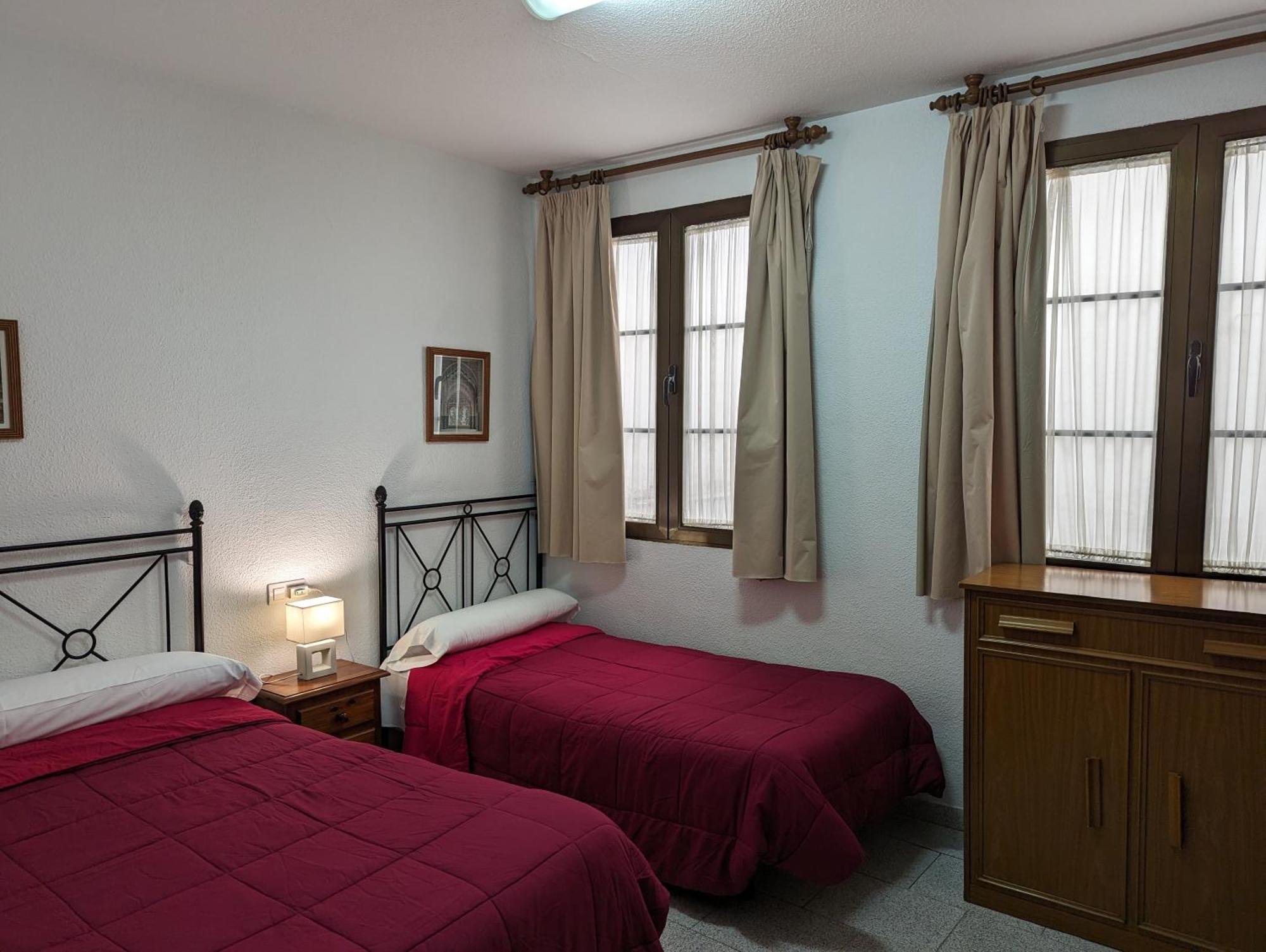 Pension Ciudad Navarro Ramos Гранада Экстерьер фото