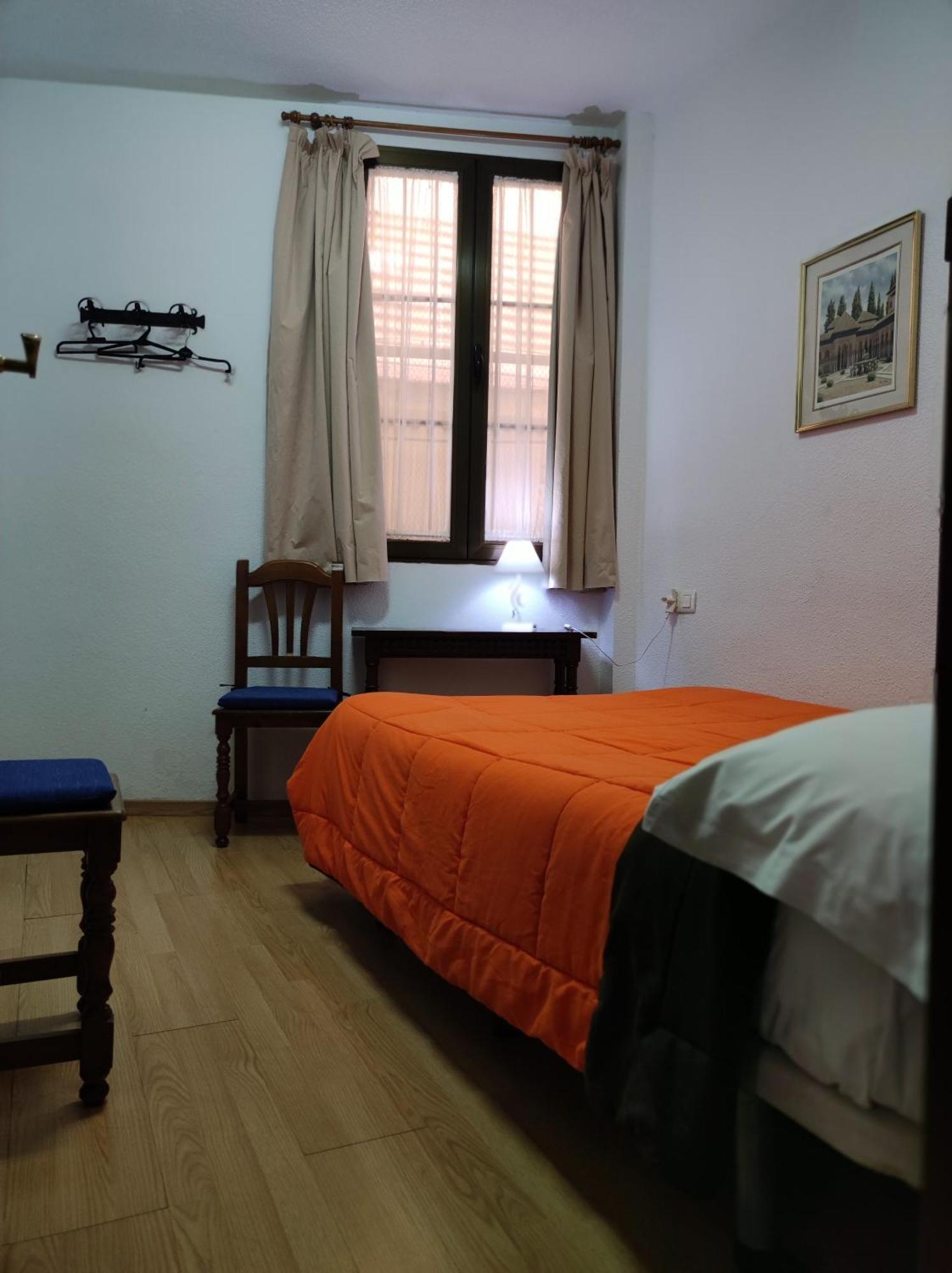 Pension Ciudad Navarro Ramos Гранада Экстерьер фото